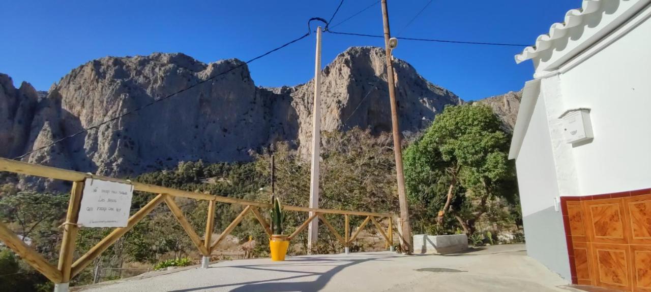 La Barberia De Miguel Villa El Chorro Buitenkant foto